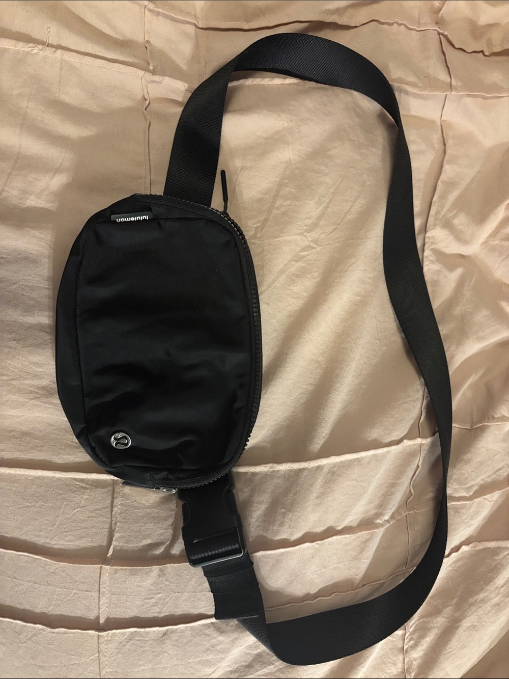 Lululemon Black Belt bag